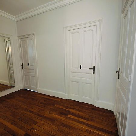 Self-Checkin Town House - Rooms To Rent In A Beautiful Modern Town House - Not A Hotel - Location De Chambres Avec Arrivee En Autonomie - Extra Fee For Sheets And Towels - Private Parking - Check Your Plateform Inbox And Follow Check-In Instructions Saint-Romain-en-Gal Bagian luar foto