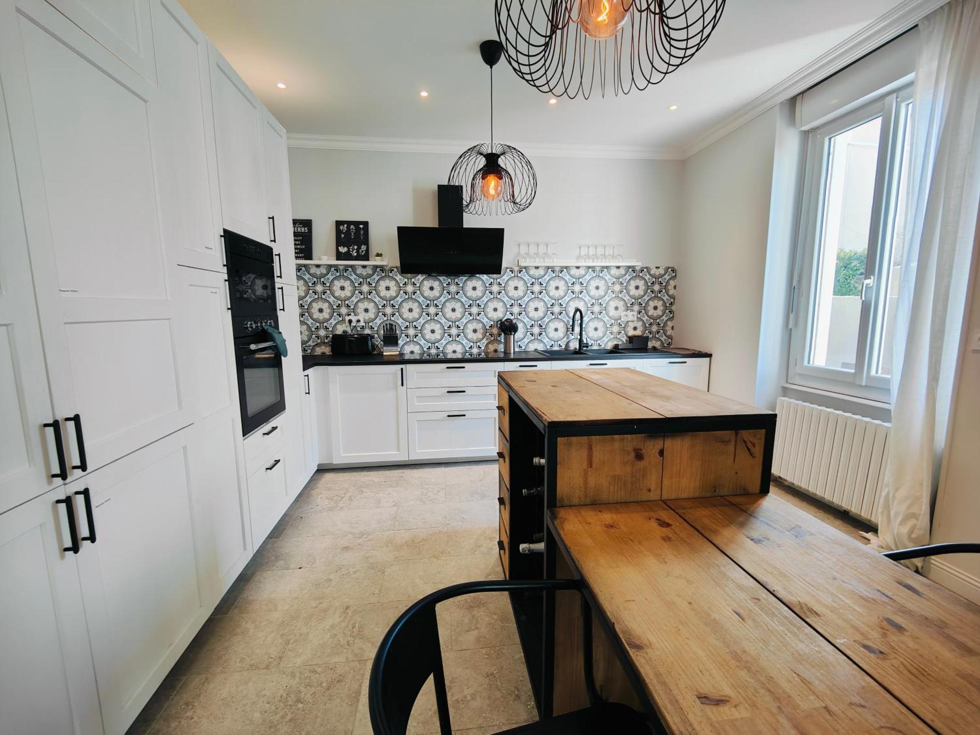 Self-Checkin Town House - Rooms To Rent In A Beautiful Modern Town House - Not A Hotel - Location De Chambres Avec Arrivee En Autonomie - Extra Fee For Sheets And Towels - Private Parking - Check Your Plateform Inbox And Follow Check-In Instructions Saint-Romain-en-Gal Bagian luar foto